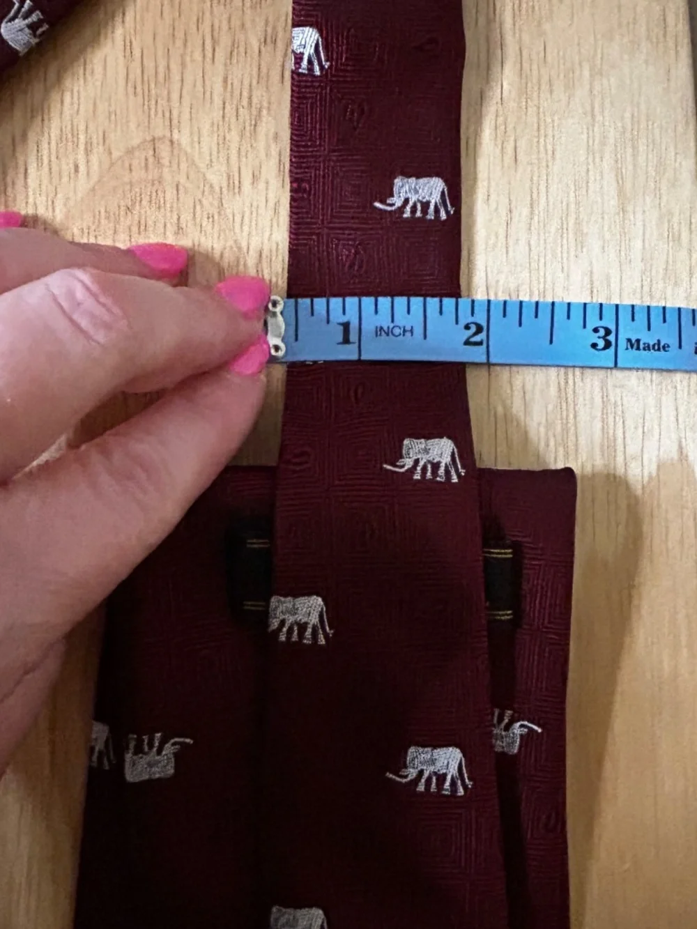 Thai Land Handmade 100% Silk Woven Tie Burgundy Silver Geometric Elephant Motif